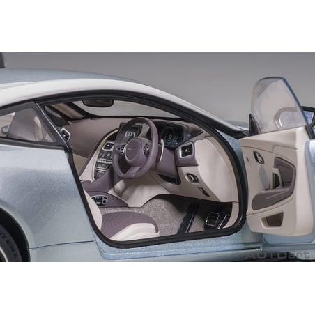 1:18 Aston Martin DB11 (AUTOart)