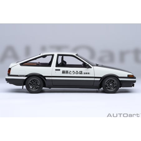 Autoart 1/18 Toyota Sprinter Trueno (AE86) “Project D” Final version 30th ann