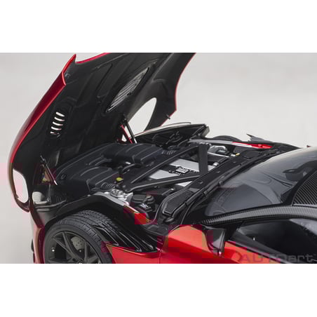 Autoart 1/18 Aston Martin DBS Superleggera