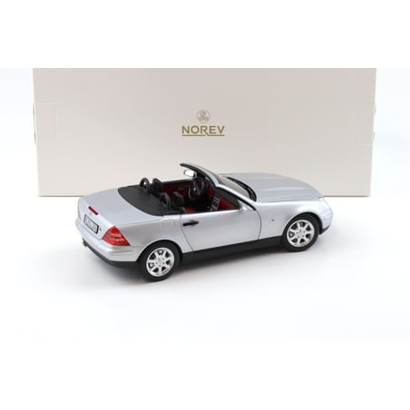 Norev 1/18 Mercedes Benz SLK Coupe Cabrio 1996