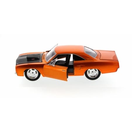 1:24 Dom's Plymouth Road Runner