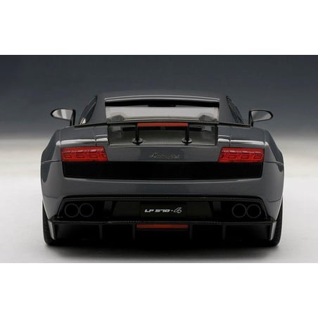 Autoart 1/18 Lamborghini Gallardo Superleggera
