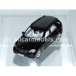 Minichamps 1/43 Mercedes...