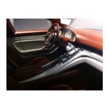 1/18 Porsche Panamera Sport Turismo e-hybrid with display showcase