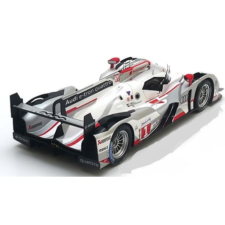 1/18 Audi R8 e-tron quattro, No.1 Winner LM 2012 Team Audi Sport Joest, A.Lotter/M.Fassler/B.Treluyer