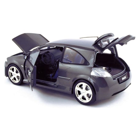 Norev 1/18 Renault Megane Vampire