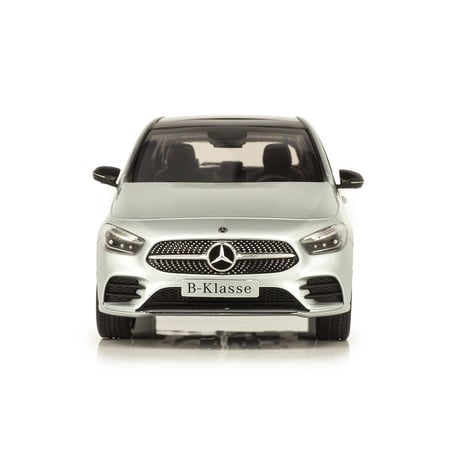 1/18 Mercedes Benz B Class