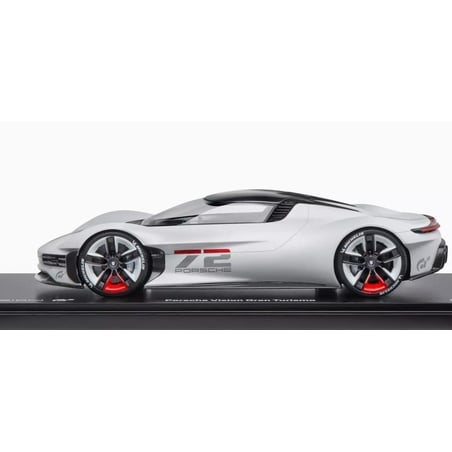 Spark 1/18 Porsche Vision Gran Turismo 2021 No.72 with display case