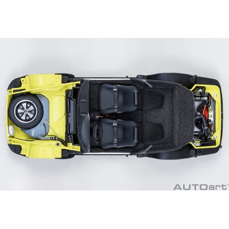 Autoart 1/18 Porsche 911 Carrera 2.7 RS 1973