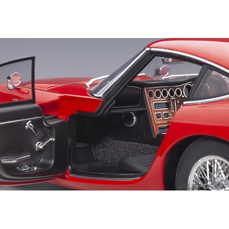 Autoart 1/18 Toyota 2000GT (with metal wire spoke wheels)