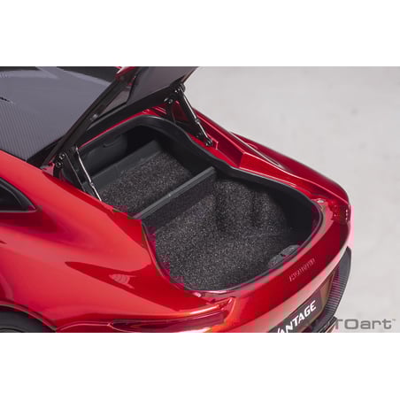 Autoart 1/18 Aston Martin Vantage 2019