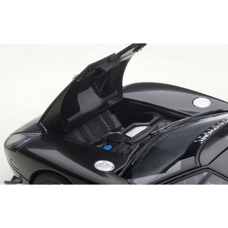 Autoart 1/18 Ford GT Le Mans Race Car Spec. II Test Car No.4