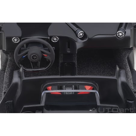 Autoart 1/18 McLaren P1 2013