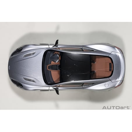 1:18 Aston Martin Vanquish S (AUTOart)