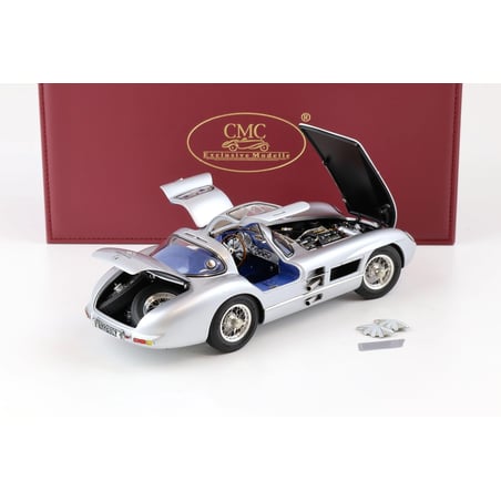 CMC 1/18 Mercedes-Benz 300 SLR Coupé, RAC Tourist Trophy 1955, No.T1