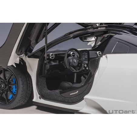 Autoart 1/18 McLaren Senna