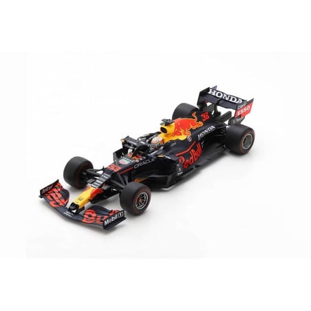 Spark 1/18 Red Bull Racing F1 RB16B Honda No.33 Winner Abu Dhabi GP, Max Verstapen 2021 World Champion