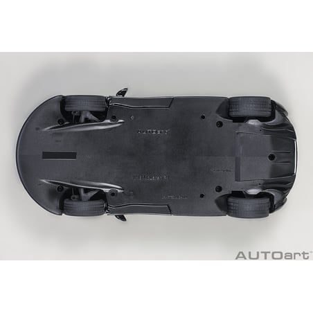 Autoart 1/18 McLaren P1 2013