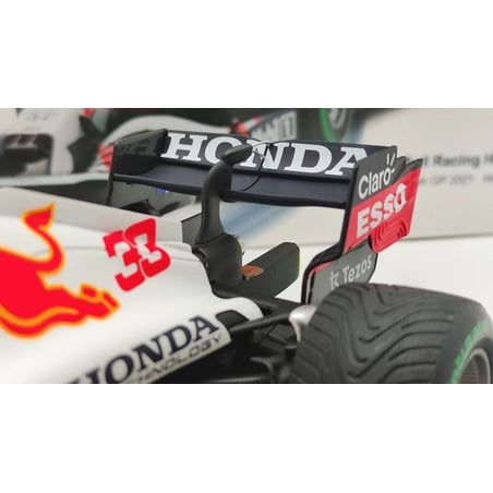 Spark 1/18 Red Bull Racing Honda RB16B 2nd Turkish GP 2021 No.33 Max Verstappen