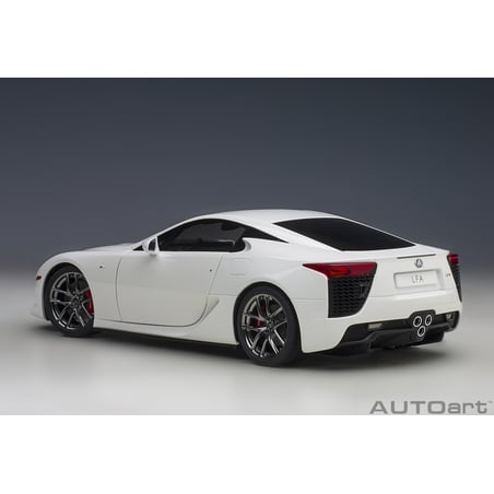 Autoart 1/18 Lexus LFA 2012