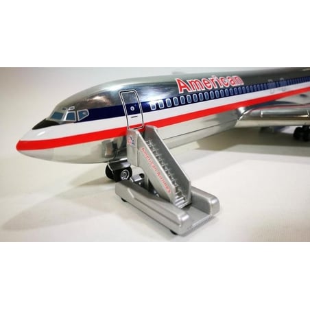 Corgi 1:144 Boeing 707-323C American Airlines 1979