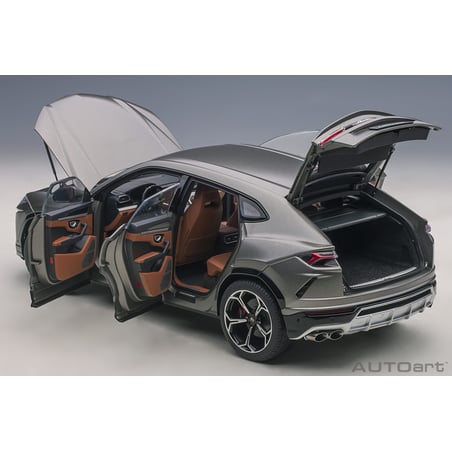 Autoart 1/18 Lamborghini Urus