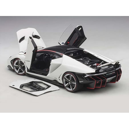 1:18 Lamborghini Centenario (AUTOart)