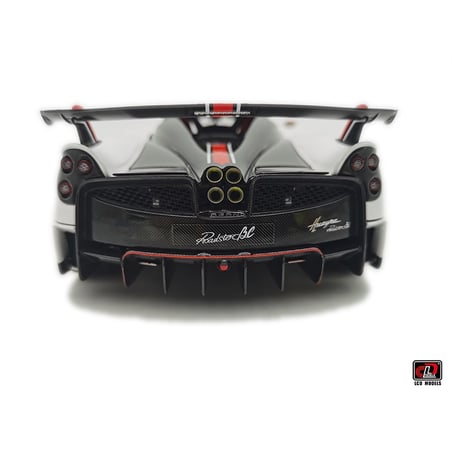 LCD Models 1/18 Pagani Huayra BC Roadster