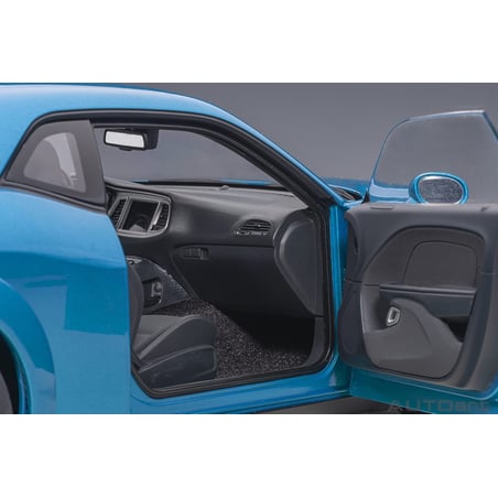 Autoart 1/18 Dodge Challenger SRT Demon