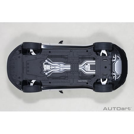 Autoart 1/18 Aston Martin DB11