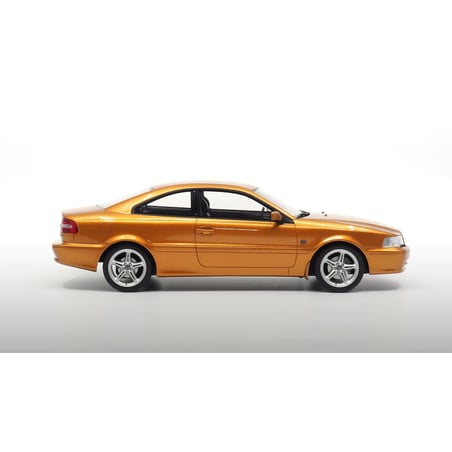 1/18 Volvo C70 Coupe 1998