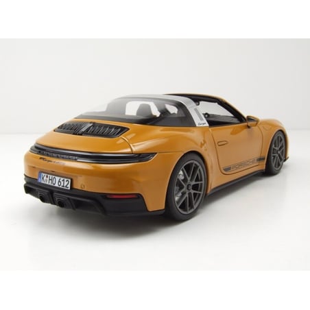 Norev 1/18 Porsche 911 (992-2) Targa 4 GTS 2025