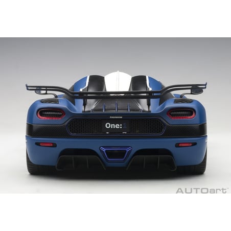 AutoArt  1/18 Koenigsegg One:1