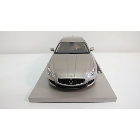 Top Marques 1/18 Masretati Quattroporte VI 2014