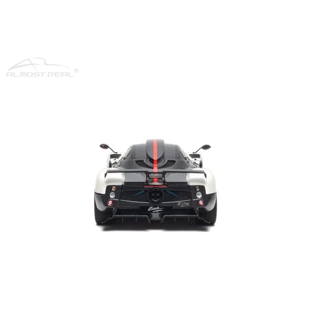 Almost Real 1/18 Pagani Zonda Cinque Coupe 2009