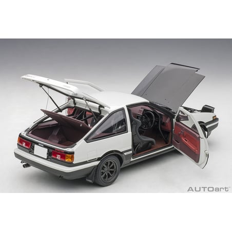 1:18 Toyota Sprinter Trueno (AE86) Initial D" Project D Final Version (AUTOart)"