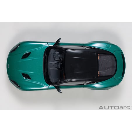 Autoart 1/18 Aston Martin DBS Superleggera