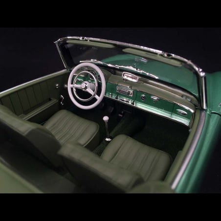 1:18 Mercedes Benz 190 SL 1957