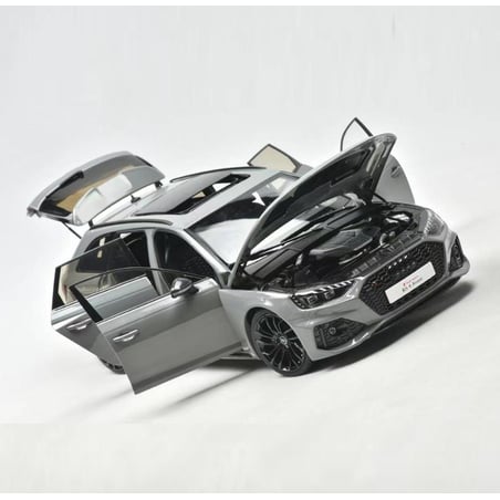 Keng Fai/Kilo Works 1/18 Audi RS4 Avant 2020