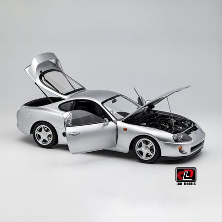 LCD Models 1/18 Toyota Supra MKIV (A80) Coupe 1993 (Car lift and key fob included)