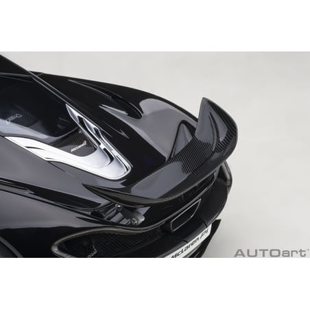 Autoart 1/18 McLaren P1 2013