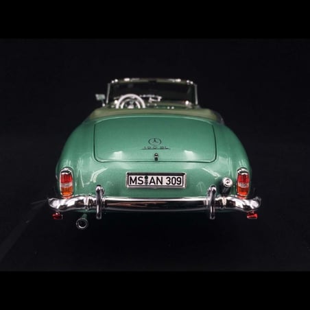 1:18 Mercedes Benz 190 SL 1957