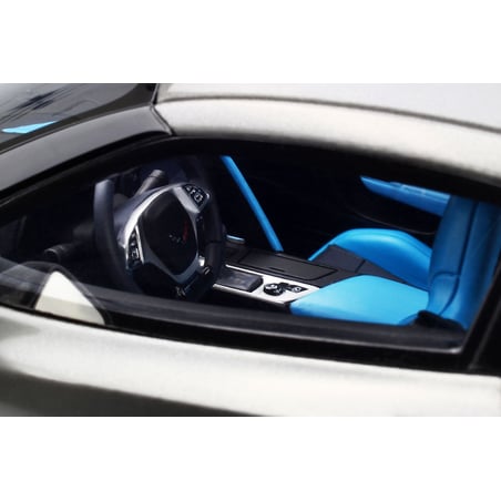1:18 Chevrolet Corvette Grand Sport 2017 (GT Spirit)