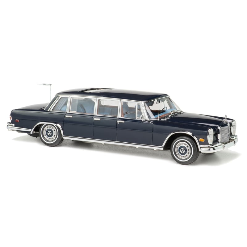 1/18 Mercedes-Benz 600 Pullman “King of Rock’n Roll” 1972