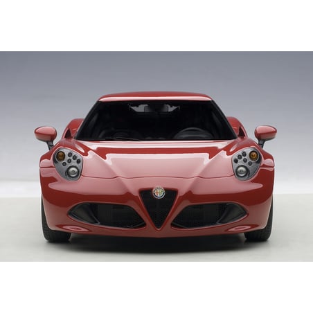 1/18 Alfa Romeo 4C