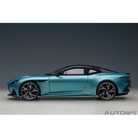Autoart 1/18 Aston Martin DBS Superleggera