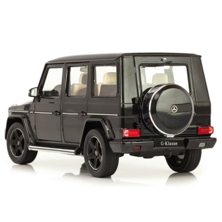 1:18 Mercedes-Benz G Class (W463) 2015 (iScale)