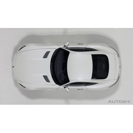 Autoart 1/18 Mercedes-AMG GTS