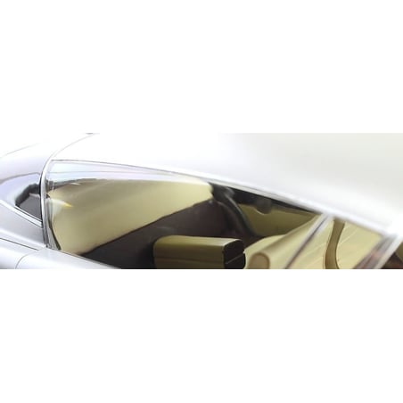 1/18 Borgward Traumwagen 1955