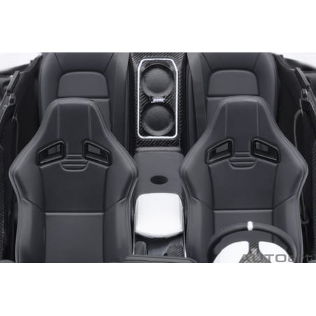 Autoart 1/18 Nissan GT-R50 by Italdesign 2020